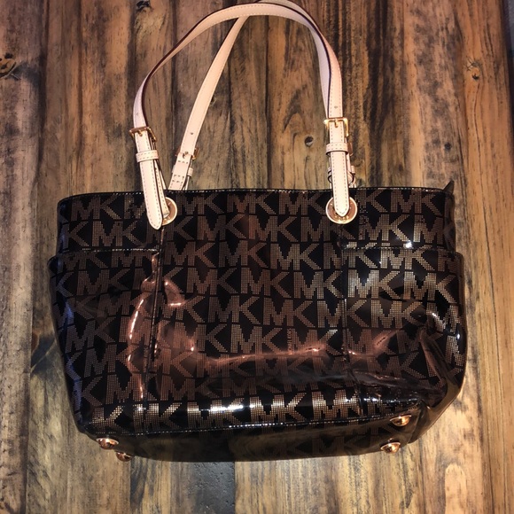 Michael Kors Patent Tote - Picture 2 of 7